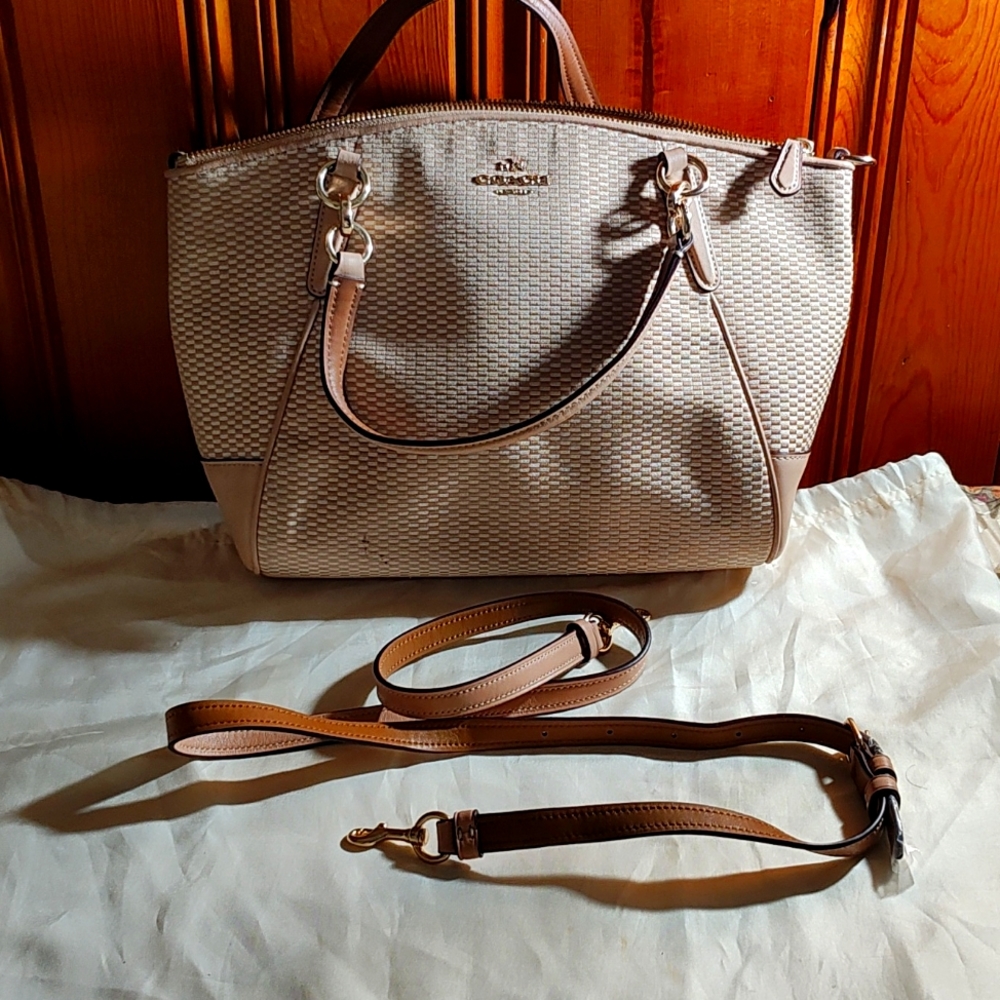 Coach tan zip closure with gold hardware gently used